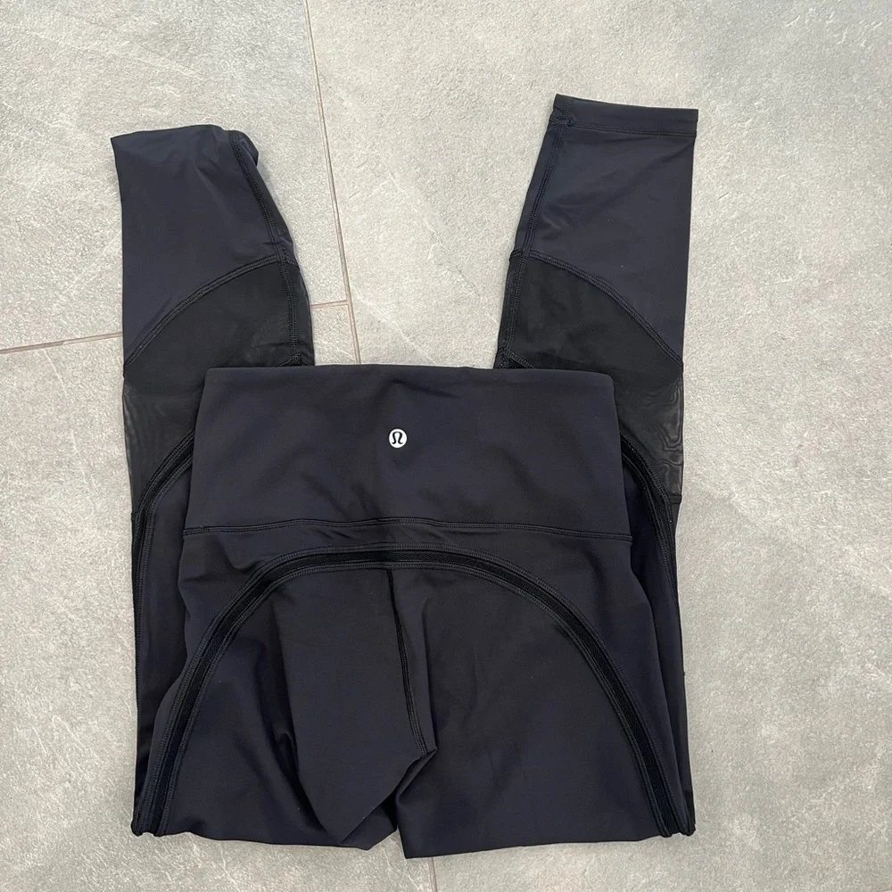 LULULEMON Fresh in Mesh tights 25 inch luxtreme mesh size 4 - Picture 4 of 10